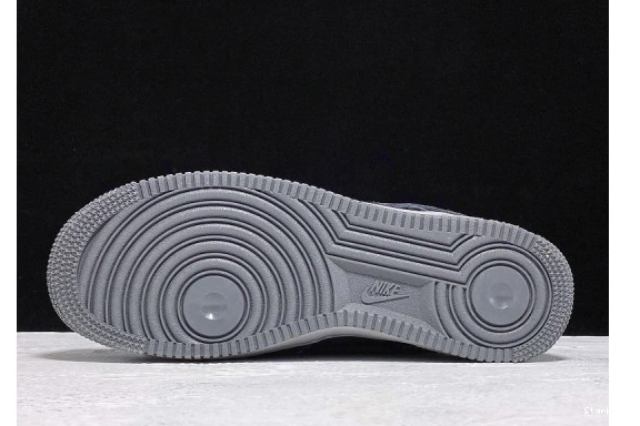 1 CQ1087-001 A Nike Air Low Maniére Ma x Force 1119